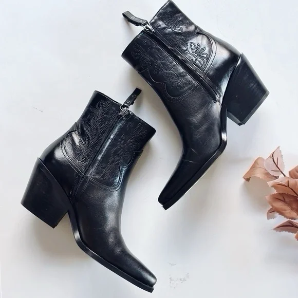 NEW Sam Edelman Wilda Pointed Toe Western Boot Black Size 5.5